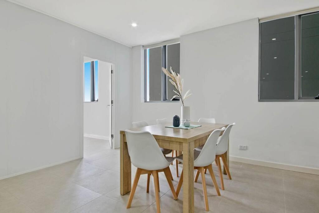 Aircabin｜Mascot｜Spacious & Modern｜Walk To Station Sydney Exterior photo